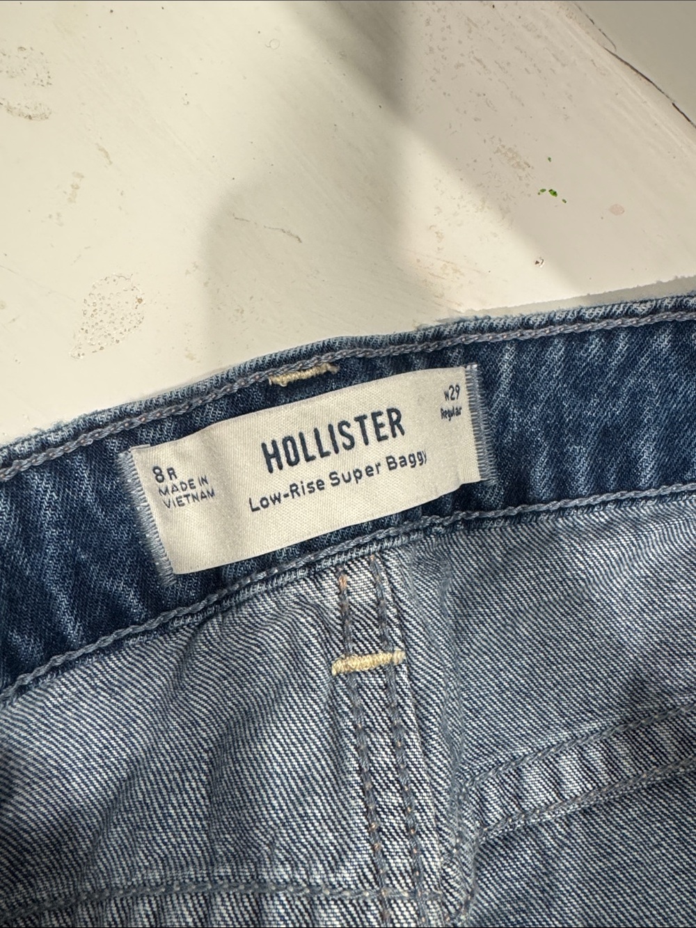 BRAND NEW Hollister Blue Denim Jeans - Picture 5 of 6